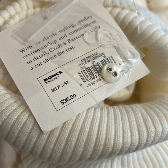 Croft & Barrow Turtle Neck - Picture 6 of 7